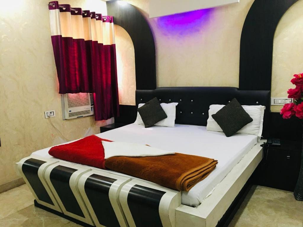 Hotel Natraj Sasaram Eksteriør billede