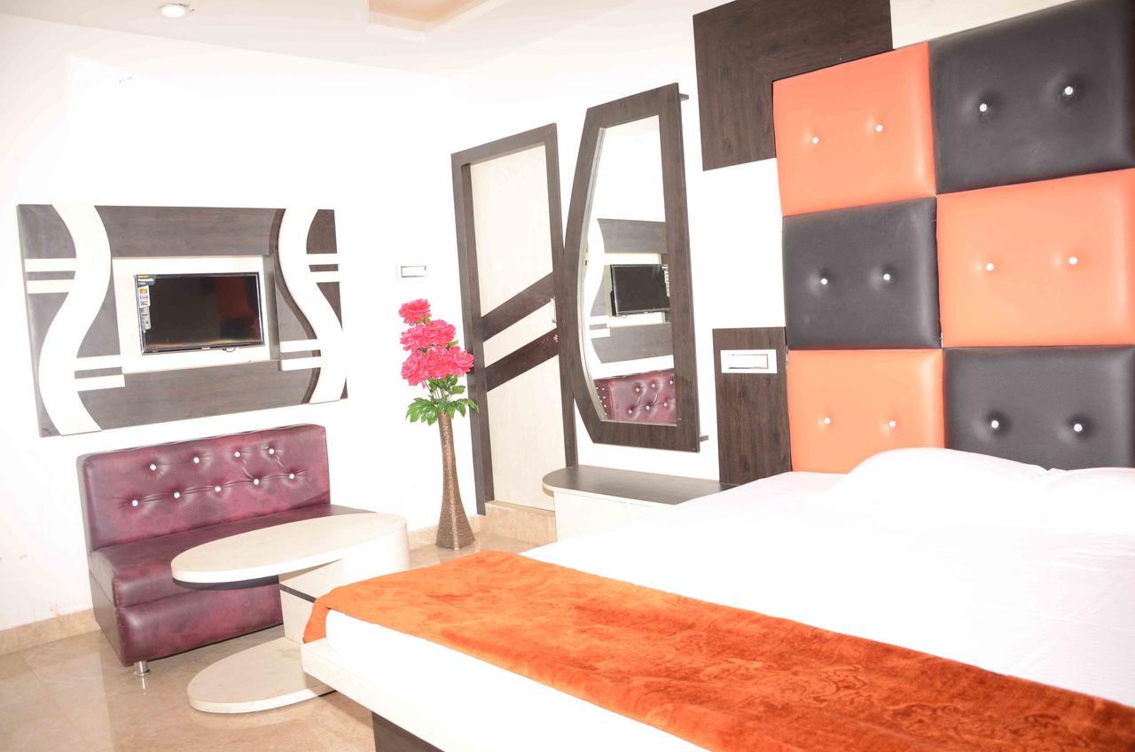 Hotel Natraj Sasaram Eksteriør billede