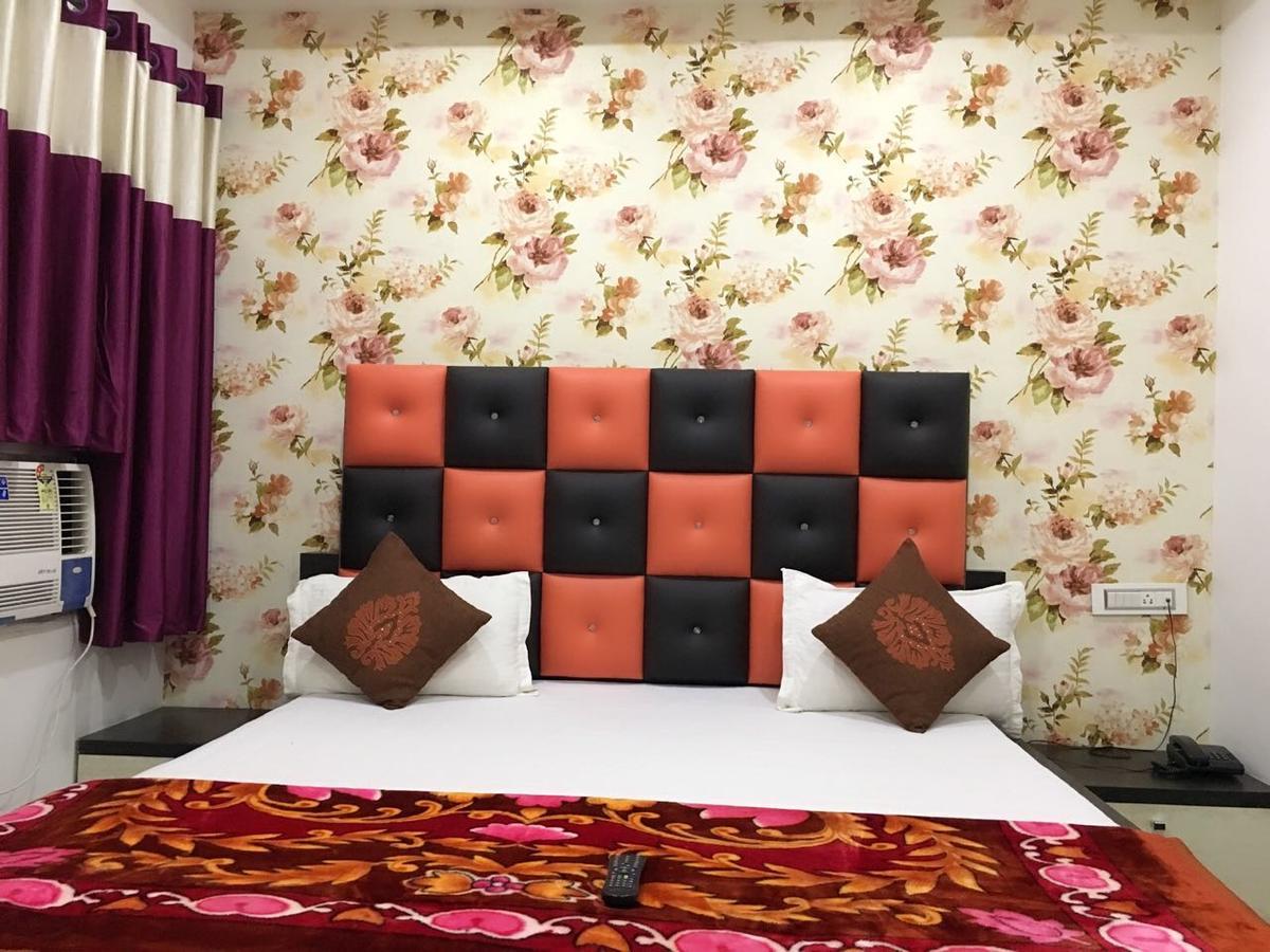 Hotel Natraj Sasaram Eksteriør billede